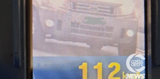 Em Santa Helena, PRE flagra 30 veículos trafegando acima da velocidade neste domingo de Páscoa