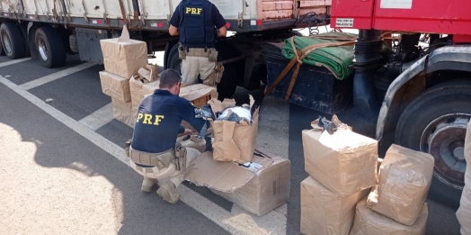 Em Santa Terezinha de Itaipu, PRF apreende 105 kg de entorpecente