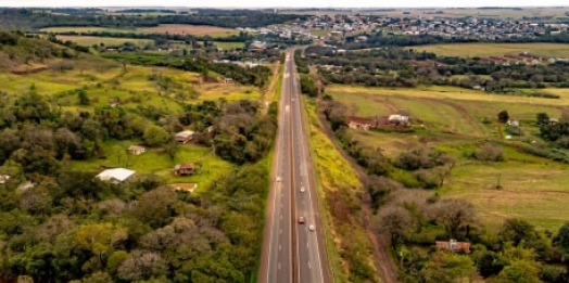 EPR Iguaçu apoia operação da PRF para reforçar a segurança de romeiros que passam pela BR-277