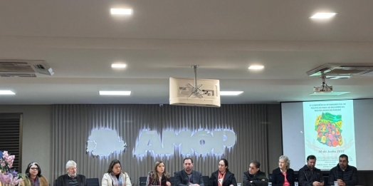 Equipe da assistência social de Itaipulândia participa da IV conferência intermunicipal de políticas para as mulheres em Cascavel