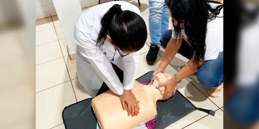 Equipe da Estratégia Saúde da Família Lúcia Barp da Costa recebe capacitação em primeiros socorros