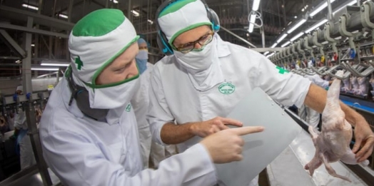 Equipe do Mapa visita estabelecimentos exportadores no Paraná