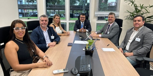 Equipe jurídica da Itaipu se reúne com representantes da OAB para debater ACO 3.555