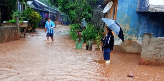 Excesso de chuva causa transtornos na periferia de Medianeira