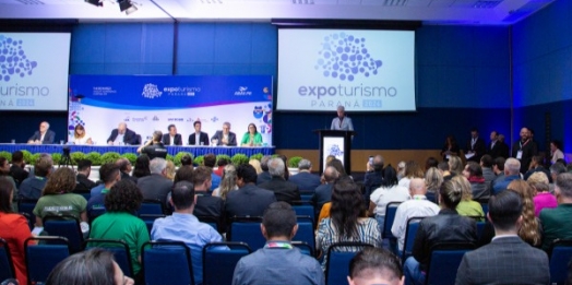 Expo Turismo Paraná conecta trade turístico na capital do Turismo