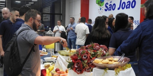 Farmácias São João promove: café com Paulo Vieira