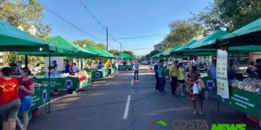 Feira do Produtor de Santa Helena acontece hoje com consumo no local; aproveite