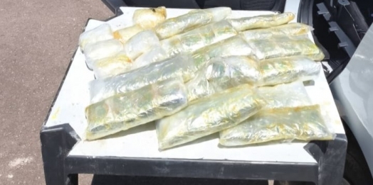 FICCO, PM/PR e PM/MS prendem motorista com pacotes de haxixe