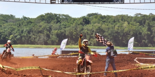 Final do Brasileiro e semi do Paranaense de Velocross e Jogos da Aventura e Natureza movimentaram SMI