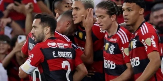 Flamengo goleia o Aucas e se classifica para as oitavas de final da Libertadores
