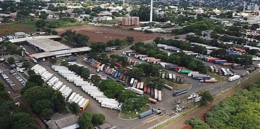 Foz do Iguaçu atinge o segundo maior movimento da história do Porto Seco