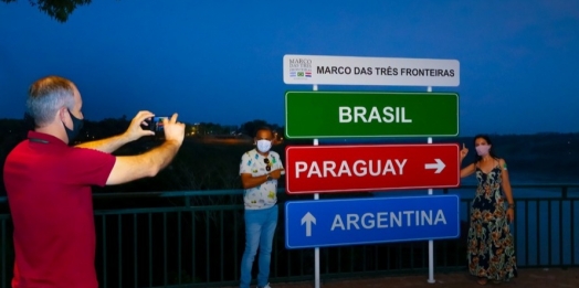 Foz do Iguaçu atrai 33,6 mil turistas nos primeiros dias de 2021