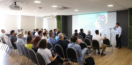 Foz do Iguaçu celebra a entrega do Plano Municipal de Inovação