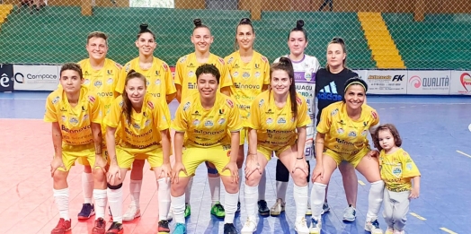 Futsal feminino garante vaga para as semifinais do Campeonato Paranaense da Série Prata