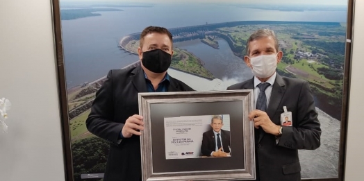 General Silva e Luna recebe o título de Benfeitor do Oeste do Paraná