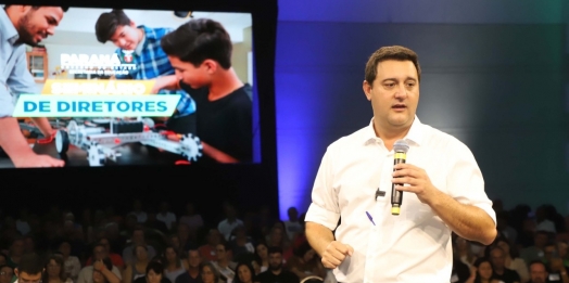 Governador anuncia mais R$ 100 milhões para reformas de escolas estaduais