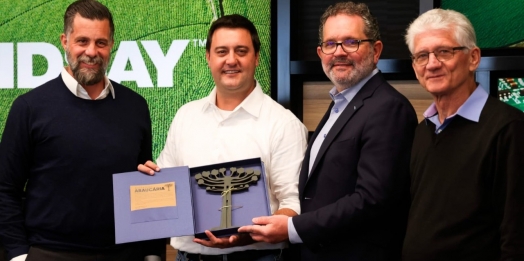 Governo do Paraná busca novas tecnologias em irrigação para agricultura no Nebraska