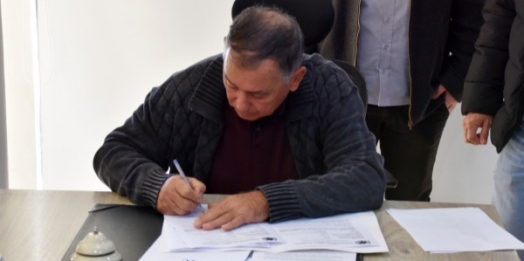 SMI: Governo municipal assina ordem de serviço para construção de 42 moradias populares
