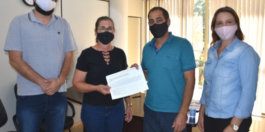 Governo Municipal de São Miguel do Iguaçu recebe abaixo-assinado de avicultores pedindo ajuda na área de segurança