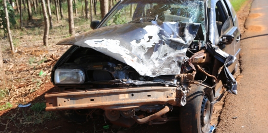Acidente em Itaipulândia, entre veículo e motocicleta, deixa duas jovens gravemente feridas