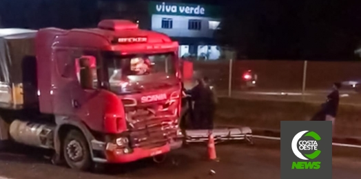 Grave acidente envolvendo um caminhão e dois veículos na BR 277 em Medianeira