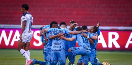Ouça o gol: Grêmio vence a LDU e larga em vantagem nas oitavas da Sul-Americana