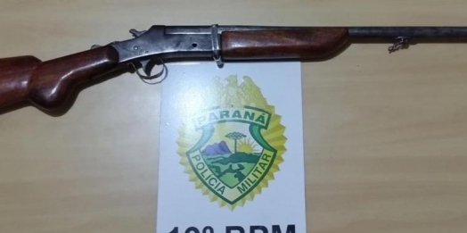 Homem é preso e espingarda apreendida em São José das Palmeiras