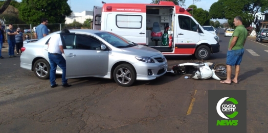 Homem fica ferido em acidente de trânsito no centro de Santa Helena