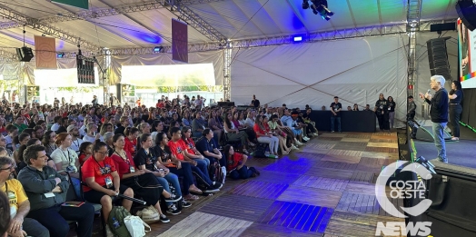 Iguassu Inova: Caco Barcellos fala sobre carreira e aconselha público a ter 