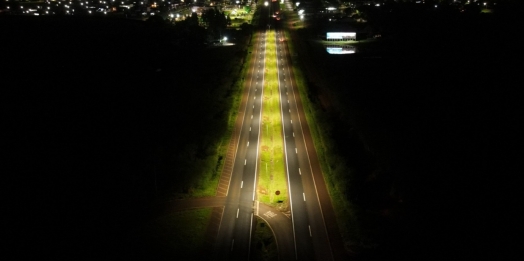 Iluminação pública na BR-277 está com mais de 90% das obras concluídas