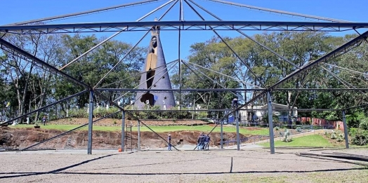 Iniciada montagem da estrutura para a Semana da Padroeira em Itaipulândia