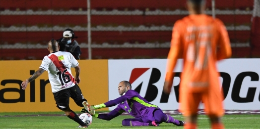 Ouça os gols: Inter estreia na Libertadores com derrota para o Always Ready