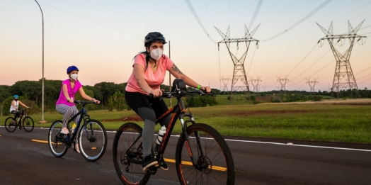Itaipu by Bike abre novas vagas para quem quer conhecer a usina sobre duas rodas