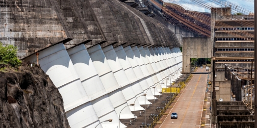 Itaipu conclui nesta terça-feira (28) pagamento de dívida para construção da usina