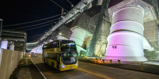 Itaipu Iluminada terá última apresentação antes de completa modernização