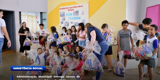 ITAIPULÂNDIA: Administração Municipal entrega cestas de natal a crianças atendidas pelo CRAS