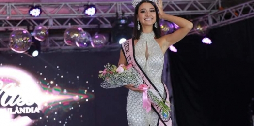 Jéssica Fernanda Codo Berigo é eleita Miss Itaipulândia 2021