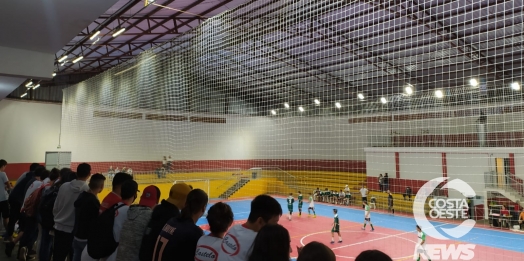 Jogos Escolares movimentam ginásio Valter Marcon em São Miguel do Iguaçu
