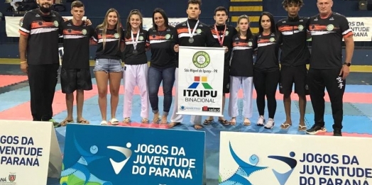Karatê de São Miguel conquista prata e bronze nos Jogos da Juventude do Paraná