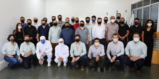 Lar Cooperativa oportuniza curso técnico em eletromecânica aos funcionários
