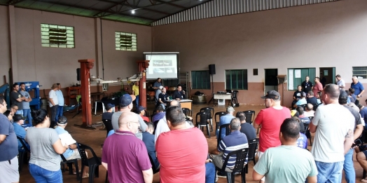 Leilão de inservíveis supera expectativas e lotes são arrematados por mais de R$930 mil