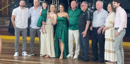Lenda do futebol, Alcindo Sartori celebra 58 anos em festa com tema italiano no Paraná