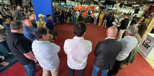 Lideranças prestigiam Expo Santa Helena e visitam estúdio da Costa Oeste FM