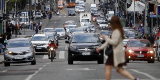Mais de 22 mil condutores do Paraná já renovaram a CNH de forma automática e gratuita