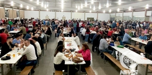 3ª edição do tradicional Risoto do Lar dos Idosos reúne milhares de pessoas em São Miguel do Iguaçu