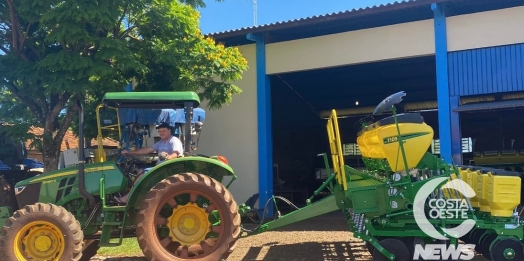 Mário Morgenstern celebra 65 anos de atuação com a empresa Implementos Morgenstern