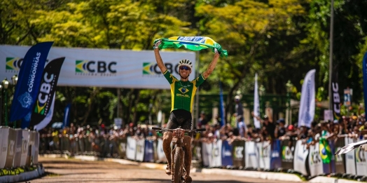 Medianeirense Alex Malacarne é campeão Pan-Americano de MTB Sub23