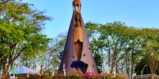 Monumento de Nossa Senhora Aparecida  espera 50 mil turistas na Semana da Padroeira