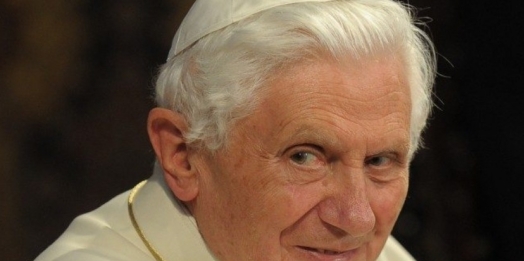 Morre Papa emérito Bento XVI aos 95 anos