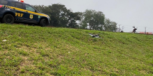 Motociclista perde controle da direção e sofre acidente na BR 277, em São Miguel do Iguaçu